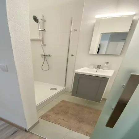 In - In בית הארחה גראץ